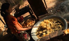 Aloojaw (Potato Chips) Factory, Kyaukpadaung - Myanmar